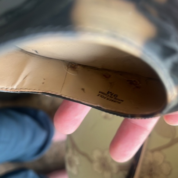 Ann Taylor Gold and Black Print kitten stilletto Heel pointed toe - Picture 8 of 9